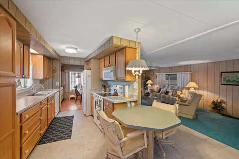 2520 SE Penny Ln, Stuart, FL 34996 photo 14