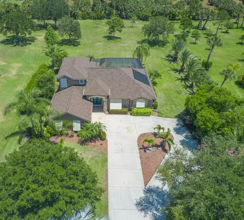 5732 Cypress Creek Dr, Grant Valkaria, FL 32949