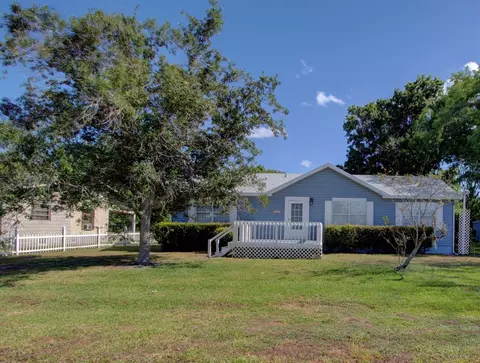 4202 SE 29th Ct, Okeechobee, FL 34974