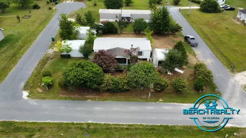 2128 Shadow Bay Ave, Marianna, FL 32446