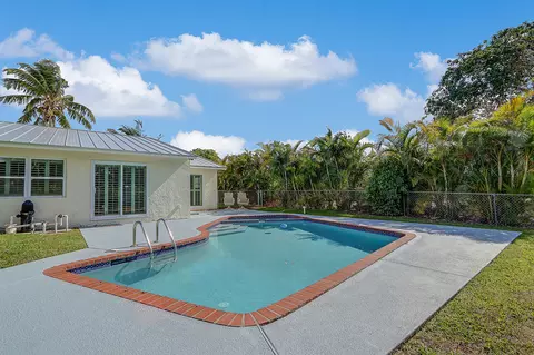 1054 NW 12th Ter, Stuart, FL 34994 photo 24