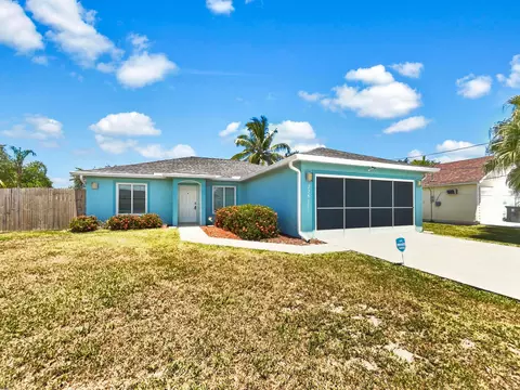 2261 SW Culpepper Ave, Port Saint Lucie, FL 34953