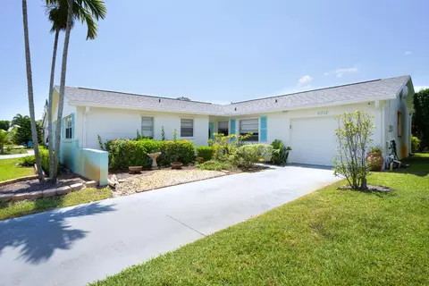 6312 Emerald Sky Ln, Greenacres, FL 33463