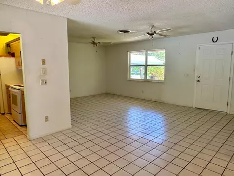 1674 SE 11th St, Stuart, FL 34996 photo 9