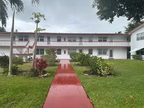 260 Northampton N, West Palm Beach, FL 33417