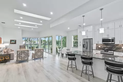 5088 Lake Catalina Dr #D, Boca Raton, FL 33496