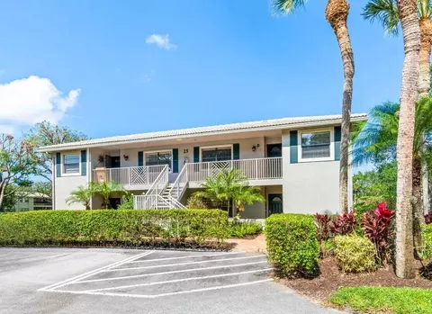 25 Stratford Dr #C, Boynton Beach, FL 33436