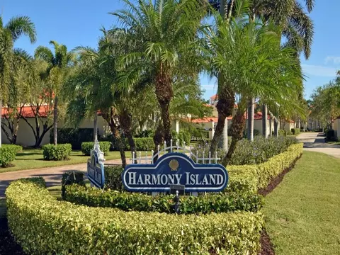 5030 Harmony Cir #104, Vero Beach, FL 32967