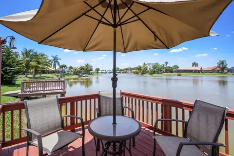 8366 Bonita Isle Dr, Lake Worth, FL 33467
