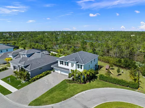 5083 SW Winchester Dr, Stuart, FL 34997 photo 5