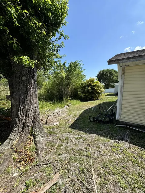 6685 SE Amyris Ct, Stuart, FL 34997 photo 24