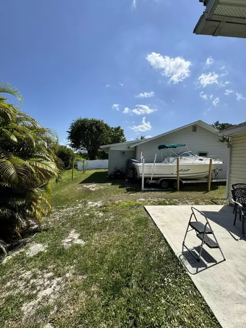 6685 SE Amyris Ct, Stuart, FL 34997 photo 23
