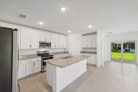 368 NW Aurora St #248, Port Saint Lucie, FL 34983