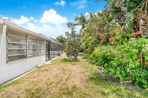 682 SW 3rd St SW, Boca Raton, FL 33486 photo 19