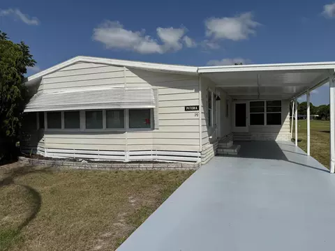 19 Cordillera, Fort Pierce, FL 34951