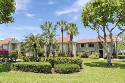 5701 Fairway Park Dr #202, Boynton Beach, FL 33437
