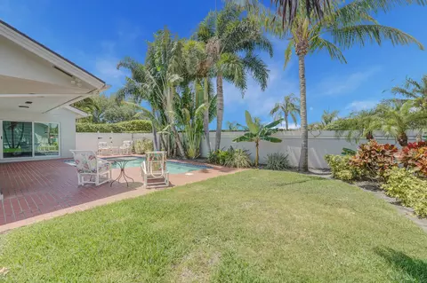 228 Ridge Rd, Jupiter, FL 33477 photo 13