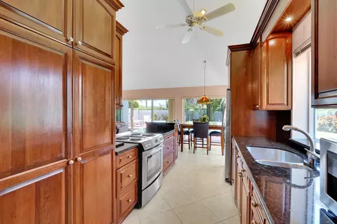228 Ridge Rd, Jupiter, FL 33477 photo 17