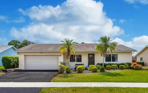 19378 Carolina Cir, Boca Raton, FL 33434