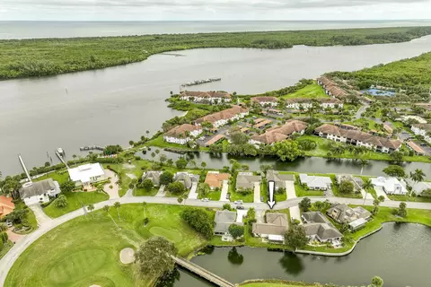 5635 SE Miles Grant Rd, Stuart, FL 34997 photo 2
