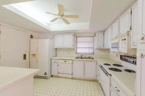 5635 SE Miles Grant Rd, Stuart, FL 34997 photo 11