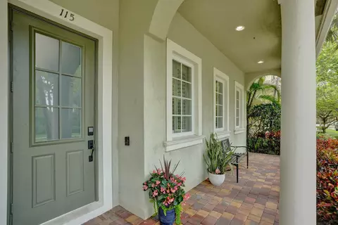 115 Edenberry Ave, Jupiter, FL 33458 photo 4