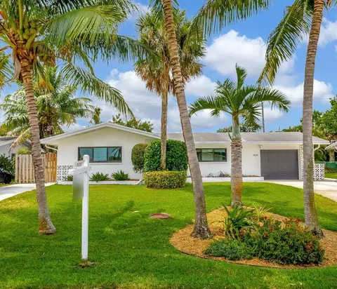 3668 Lighthouse Dr, Palm Beach Gardens, FL 33410
