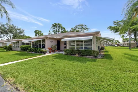 1367 High Point Way #D, Delray Beach, FL 33445