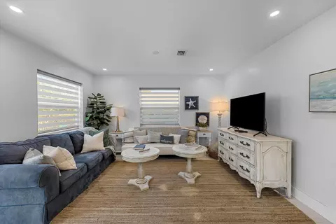 210 6th St, Jupiter, FL 33458 photo 6