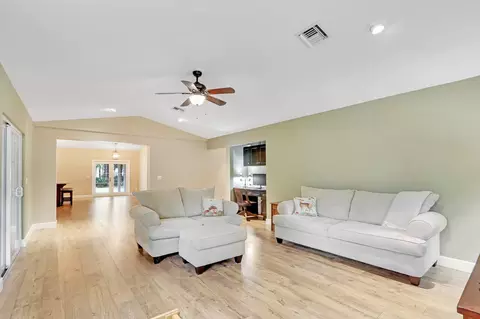 12192 189 Ct N, Jupiter, FL 33478 photo 16