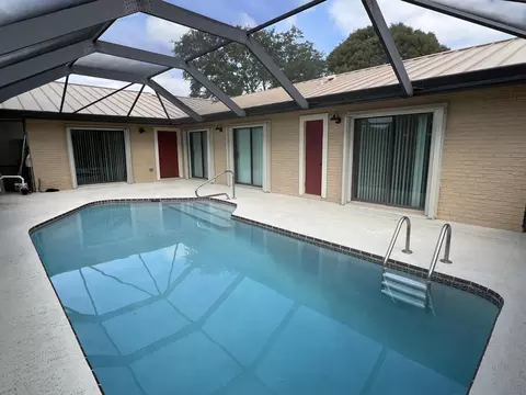 5927 Golden Eagle Cir, Palm Beach Gardens, FL 33418
