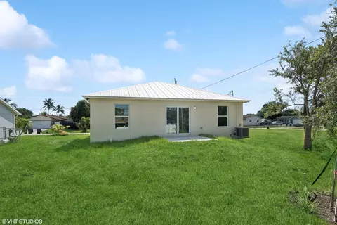 5860 SE Normandy Ave, Stuart, FL 34997 photo 25