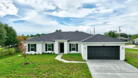 6205 NW Sayers Ave, Port Saint Lucie, FL 34983