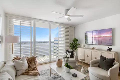 1551 N Flagler Dr #1412, West Palm Beach, FL 33401
