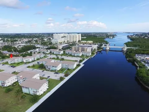 560 Horizons W #110, Boynton Beach, FL 33435