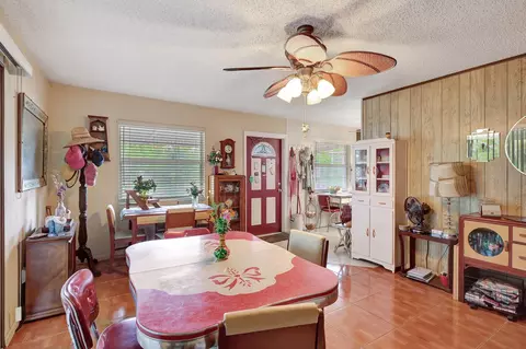824 E Madison Ave, Stuart, FL 34996 photo 4