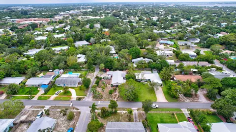 824 E Madison Ave, Stuart, FL 34996 photo 45
