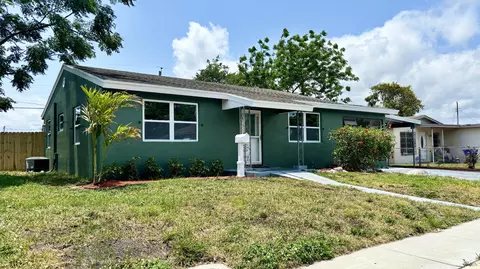 1237 W 25th St W, Riviera Beach, FL 33404