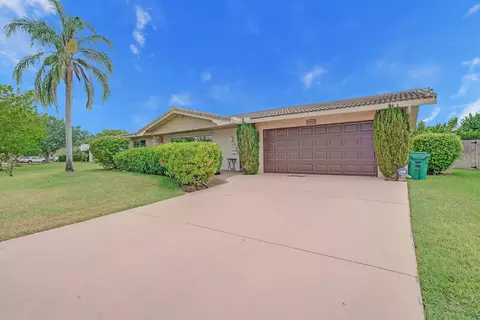 11055 NW 37th St, Coral Springs, FL 33065