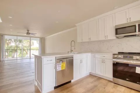 4387 Trevi Ct #208, Lake Worth, FL 33467