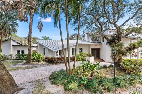 12 Oakwood Dr, Sewalls Point, FL 34996 photo 9