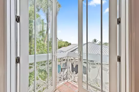 12 Oakwood Dr, Sewalls Point, FL 34996 photo 62
