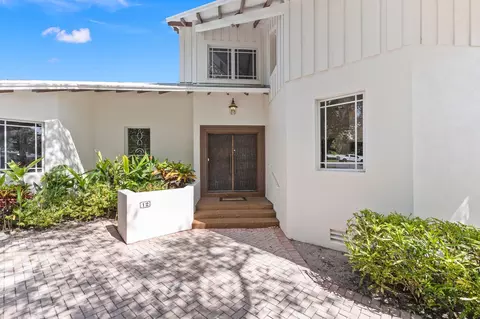 12 Oakwood Dr, Sewalls Point, FL 34996 photo 13