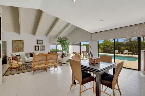 6778 Woodbridge Dr, Boca Raton, FL 33434