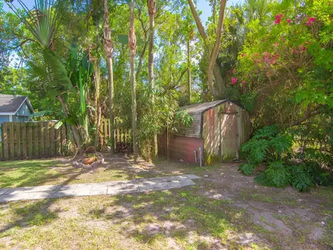 6028 SE Avalon Dr, Stuart, FL 34997 photo 29