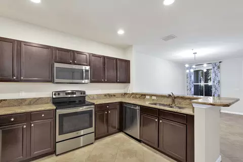 4780 Monarch Way, Coconut Creek, FL 33073