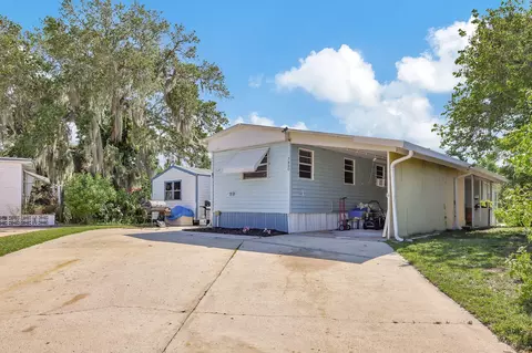 7820 SE Fork River Dr, Stuart, FL 34997 photo 2