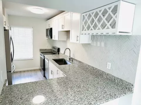 1432 SE Colchester Cir, Port Saint Lucie, FL 34952