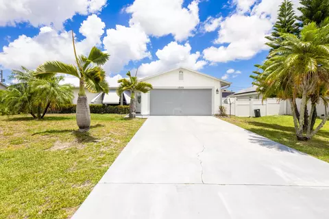 1253 SW Asturia Ave, Port Saint Lucie, FL 34953