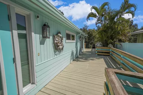 925 SW Rustic Cir, Stuart, FL 34997 photo 14